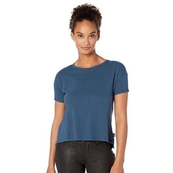 NWT. THE NORTH FACE Women’s Emerine Top - Picture 1 of 7